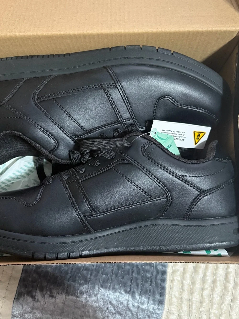 Men's Black Work-Ready Leather Sneakers
